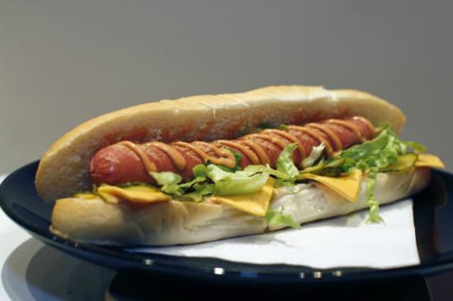 Hotdog.