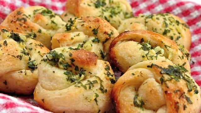 Garlic Knots.