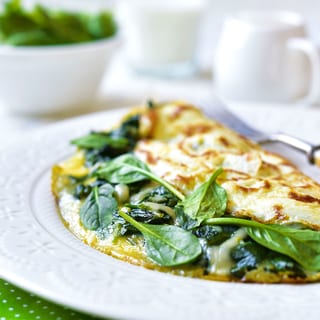 Spinach & Garlic Omelette